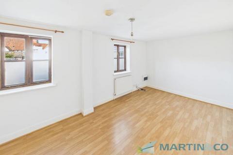 2 bedroom end of terrace house to rent, Lawson Mews, Tonbridge TN9
