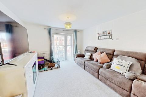 4 bedroom semi-detached house for sale, Morris Walk, Pilgrove Way