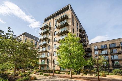 2 bedroom apartment for sale, Greenleaf Walk, Southall