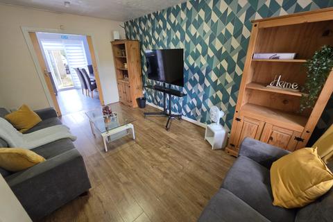 4 bedroom townhouse to rent, Stretford Road, Hulme, MANCHESTER, M15 4AW