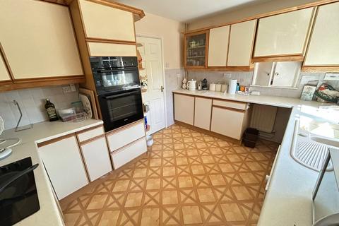 4 bedroom detached house for sale, Beechwood Croft, Warwickshire CV8