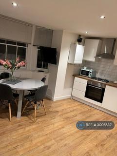 3 bedroom maisonette to rent, Marriott Street, Semilong, Northampton, NN2