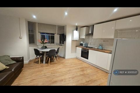 3 bedroom maisonette to rent, Marriott Street, Semilong, Northampton, NN2