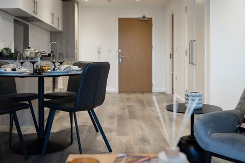 2 bedroom flat to rent, at Property Sense, Apartment 7010, New Baillie Street OL16