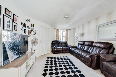 3 bedroom semi-detached house for sale, Russell Mews, Witney
