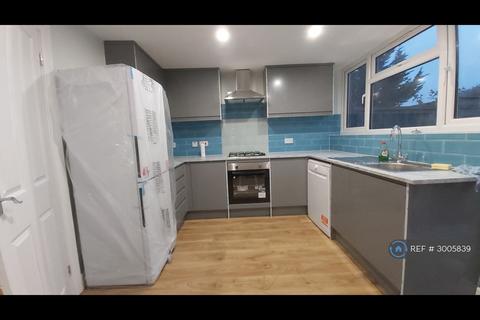 3 bedroom terraced house to rent, Cumberlow Place, Hemel Hempstead, HP2