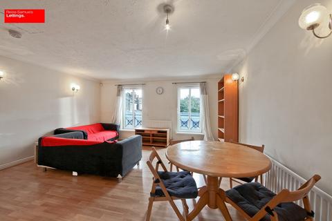 4 bedroom terraced house to rent, Cahir Street, Isle of dogs, London E14
