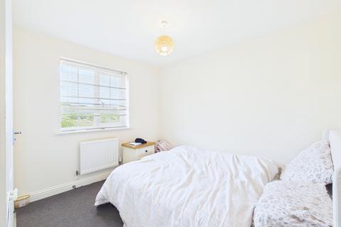 3 bedroom semi-detached house for sale, Rothbart Way, Peterborough PE7