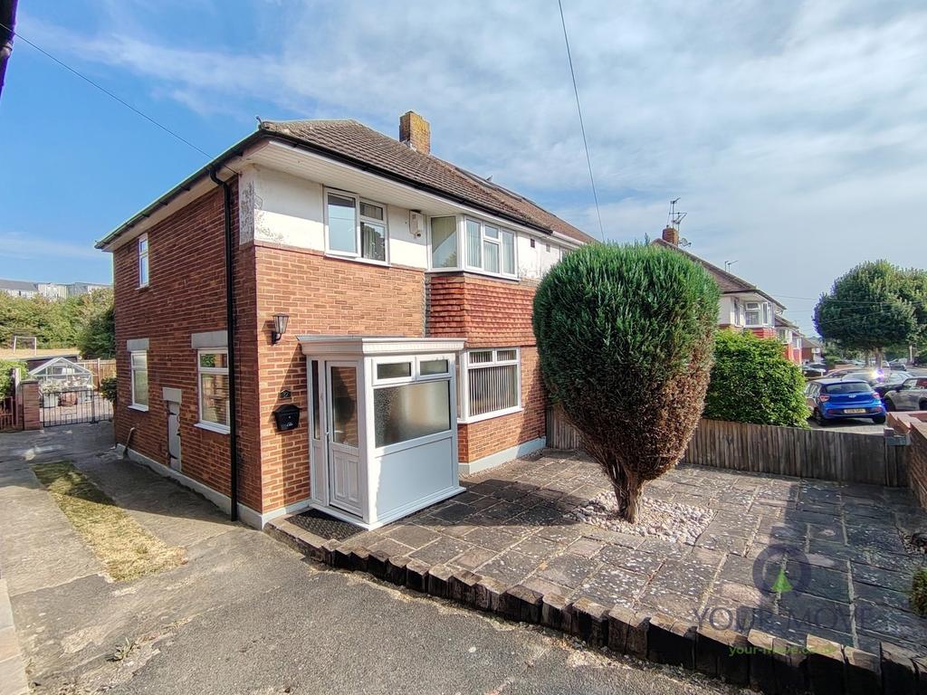 3 bedroom semi-detached house for sale in Kent on OnTheMarket