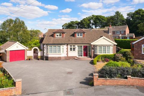 4 bedroom bungalow for sale, Grange Park Road, Ripon, North Yorkshire, HG4