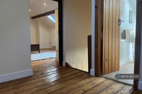 1 bedroom semi-detached house to rent, Main St, Lutterworth, LE17