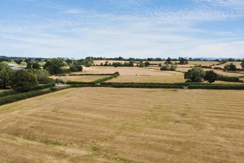 4 bedroom detached house for sale, Deerhurst, Gloucester