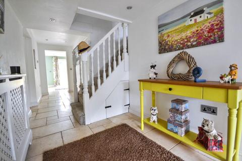 4 bedroom detached house for sale, Deerhurst, Gloucester