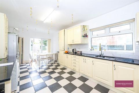4 bedroom semi-detached house for sale, Ebbsfleet Road, London, NW2