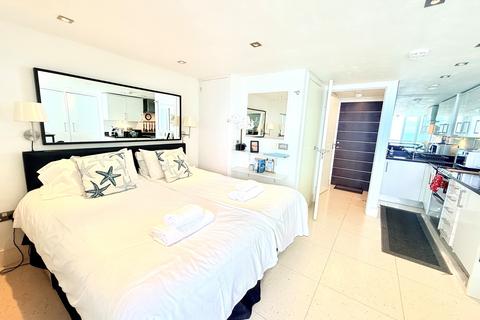 Studio to rent, Narrowcliff, Newquay, TR7