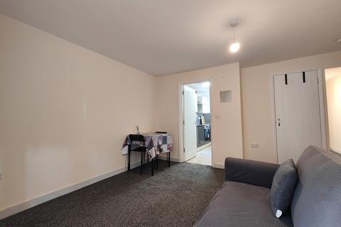 1 bedroom ground floor flat to rent, Strode Road, Wellingborough
