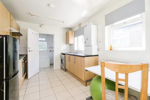 1 bedroom maisonette for sale, Church Road, LONDON, London, E12