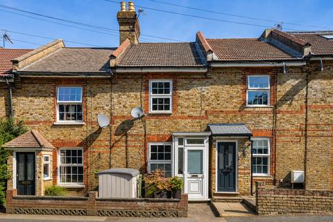 Downs Road, Sutton