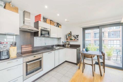 1 bedroom flat for sale, Surrey Quays Road, London SE16