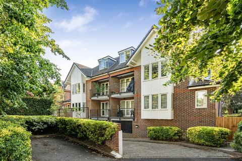 3 bedroom apartment for sale, York Road, Cheam, Sutton