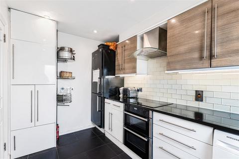 3 bedroom apartment for sale, York Road, Cheam, Sutton