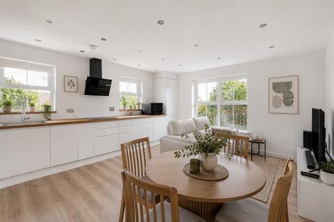 2 bedroom flat for sale, Shaftesbury Gardens, North Acton, NW10