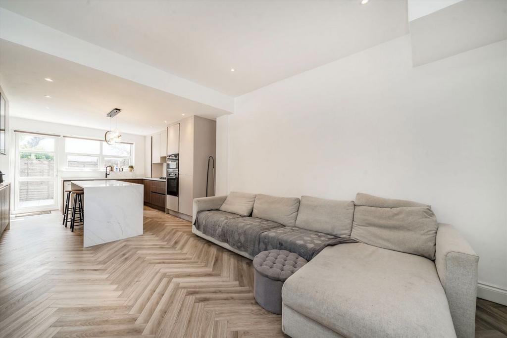 House in London, Hanwell - View 3