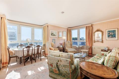 2 bedroom flat for sale, Chelsea Towers, Chelsea Manor Gardens, London, SW3