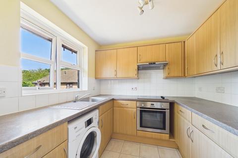 1 bedroom maisonette for sale, Beechcroft Court, Crowthorne Road, Bracknell, Berkshire, RG12