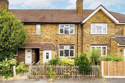 3 bedroom semi-detached house for sale, Alnwick Road, London SE12