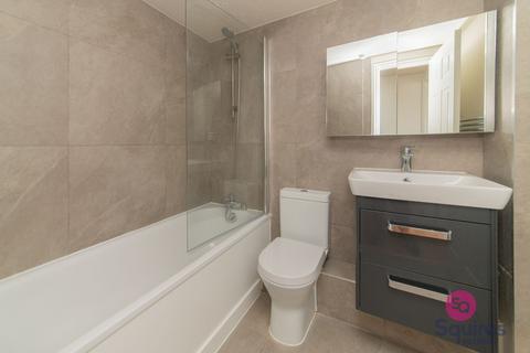 2 bedroom flat for sale, Rickard Close, London, NW4