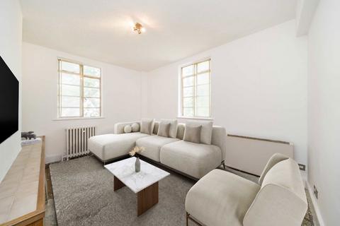 Waverley Grove, London N3