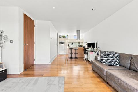 2 bedroom flat for sale, Lower Queens Road, Buckhurst Hill