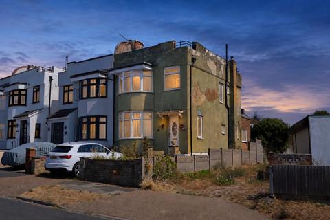 undefined, Horndon Road, Romford, Essex, RM5 3HB