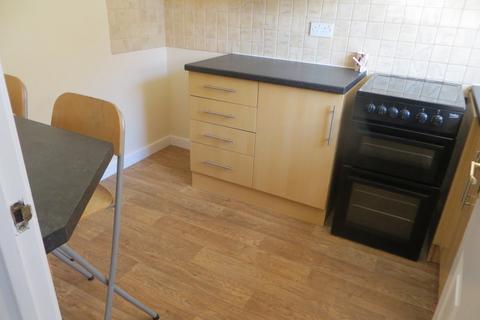 2 bedroom terraced house to rent, Fir Court Avenue, Churchstoke SY15