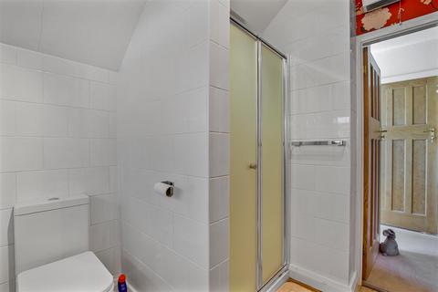 3 bedroom detached house for sale, Shirley Avenue, Sutton