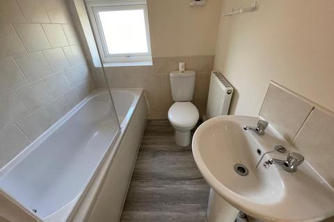 2 bedroom apartment to rent, Wood's Terrace, Murton, SR7