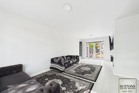 3 bedroom terraced house for sale, Holyhead Road, Coundon, Coventry, CV5 8LH