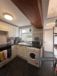 1 bedroom in a house share to rent, Weoley Castle Road, Birmingham, B29