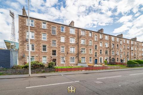 2 bedroom flat for sale, Dens Road, Dundee DD3