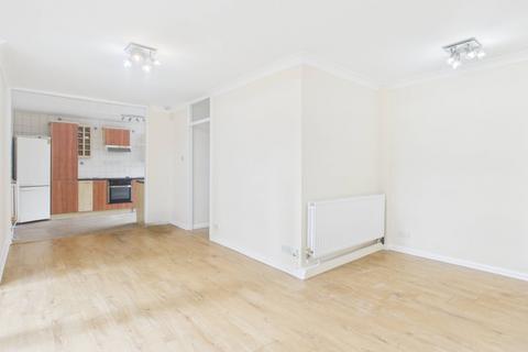 Sussex Close, Slough, Berkshire, SL1