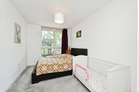 1 bedroom flat for sale, Tudway Road, LONDON, London, SE3