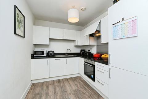 1 bedroom flat for sale, Tudway Road, LONDON, London, SE3