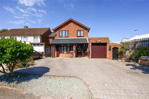 Coolgardie Road, Surrey TW15