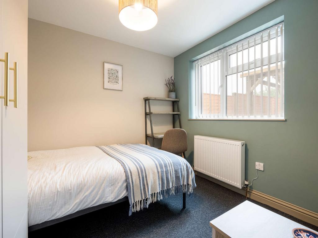 8 Glebelands, Headington OX3