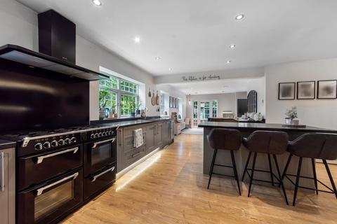 6 bedroom detached house for sale, Heath House Drive, Wombourne, WV5