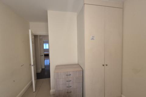 1 bedroom flat to rent, Bath Road, Hounslow TW5