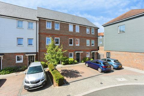 Woodland Road, Dunton Green, Sevenoaks, Kent, TN14