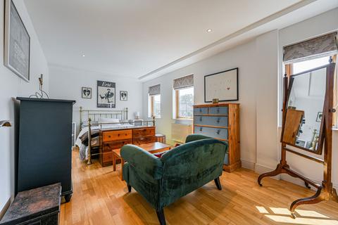 Bankwell Road, Blackheath, London, SE13