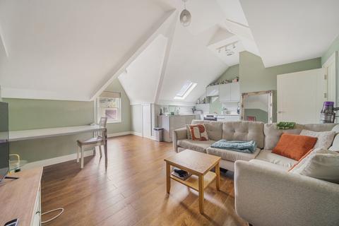 1 bedroom flat to rent, Auckland Road Crystal Palace SE19